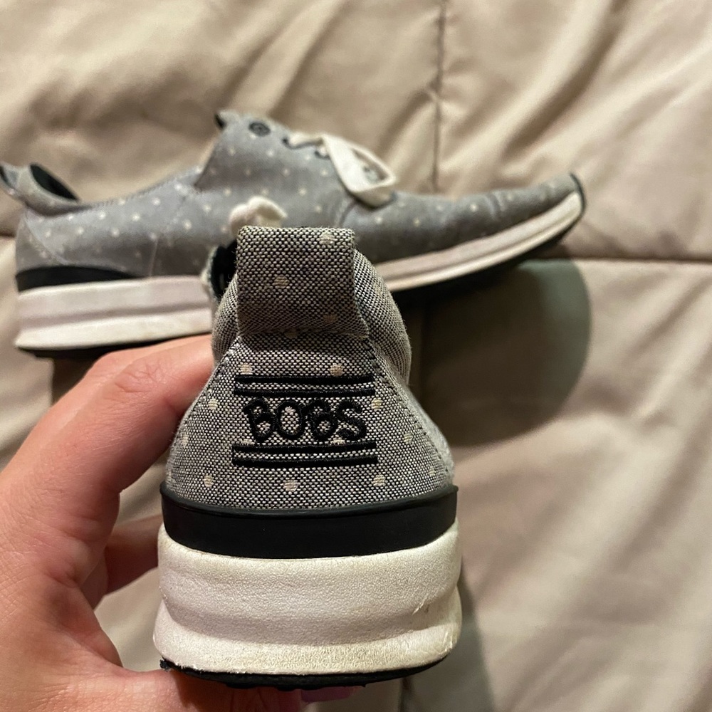 Women’s sneaker
